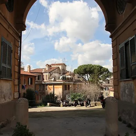 Bed & Breakfast La Fontana Di Carlotta Rome